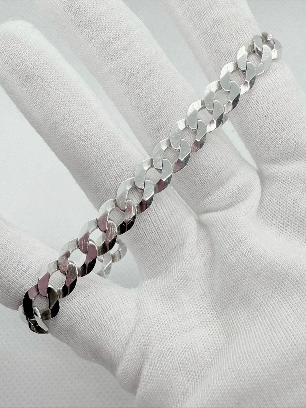 Italian Made Sterling Silver Cuban Link Bracelet - Silver!